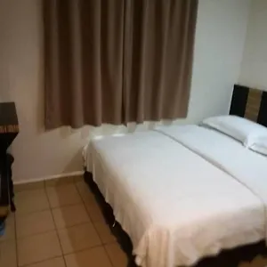 Traveller 3*, Kota Kinabalu Malaysia
